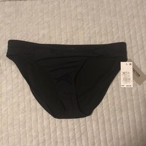 Kenneth Cole M bathing suit bottoms never worn!